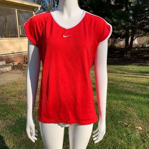 EUC Nike Team sport jersey sz 8-10